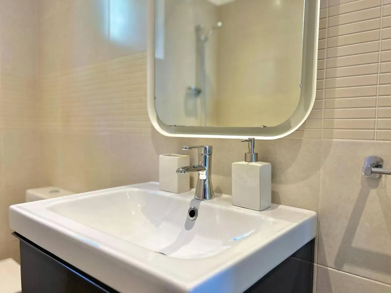 Vistas Al Mar Con Jacuzzi En Calahonda Parking Apartment Sitio de Calahonda